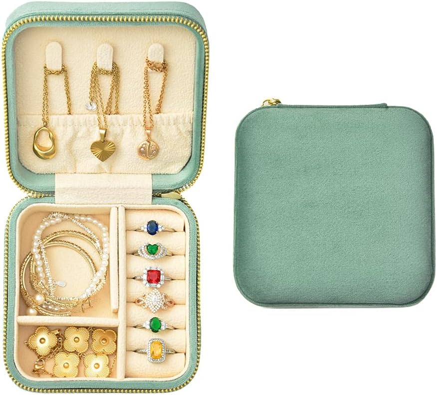 Travel Jewelry Case, Small Plush Velvet Jewelry Box for Women and Girls, Portable Jewelry holder organizer for Rings Earrings Necklaces Bracelets(Mint)