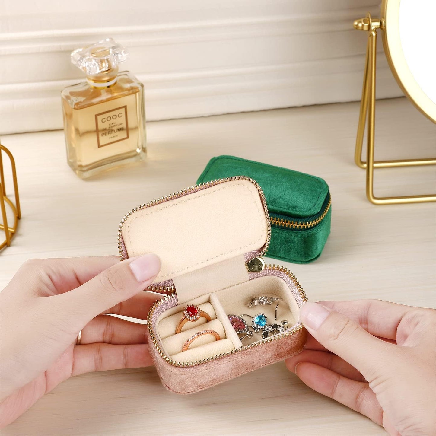 TAIMY Mini Jewelry Travel Case, Velvet Small Travel Jewelry Box, Portable Jewelry Travel Organizer Box for Rings Earrings Necklaces, Gifts for Women Girls(Pink Lavender)