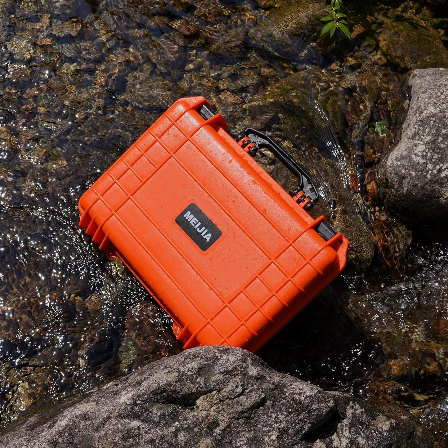 MEIJIA All Weather Portable IP67 Waterproof Protective Case, Hard Camera Case with customizable foam, Perfectly Protection of Camera, Drones,Pistols,Lens,Equipments,18.5 x14.06x6.93inches(Orange)