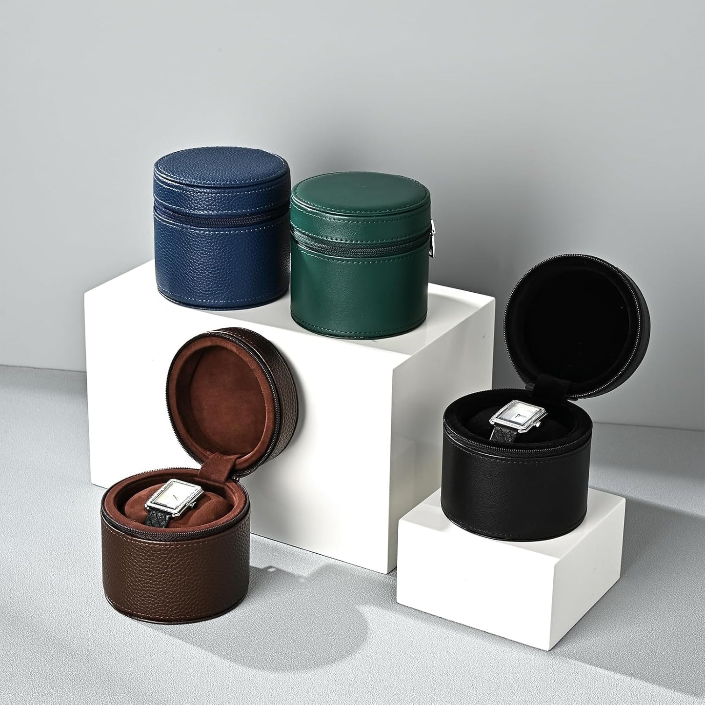 Oirlv Luxury Leather Watch Travel Case Single Watch Case with Removable Pillow(Blue)