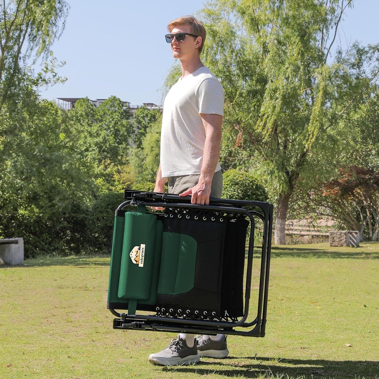 Oversized Padded Zero Gravity Lounge Chair Set of 2, Foldable Patio Anti Gravity Reclining Chairs Folding Lawn Recliner with Cup Holder for Yard, Camping, Outdoor, Support 350 LBS, Green