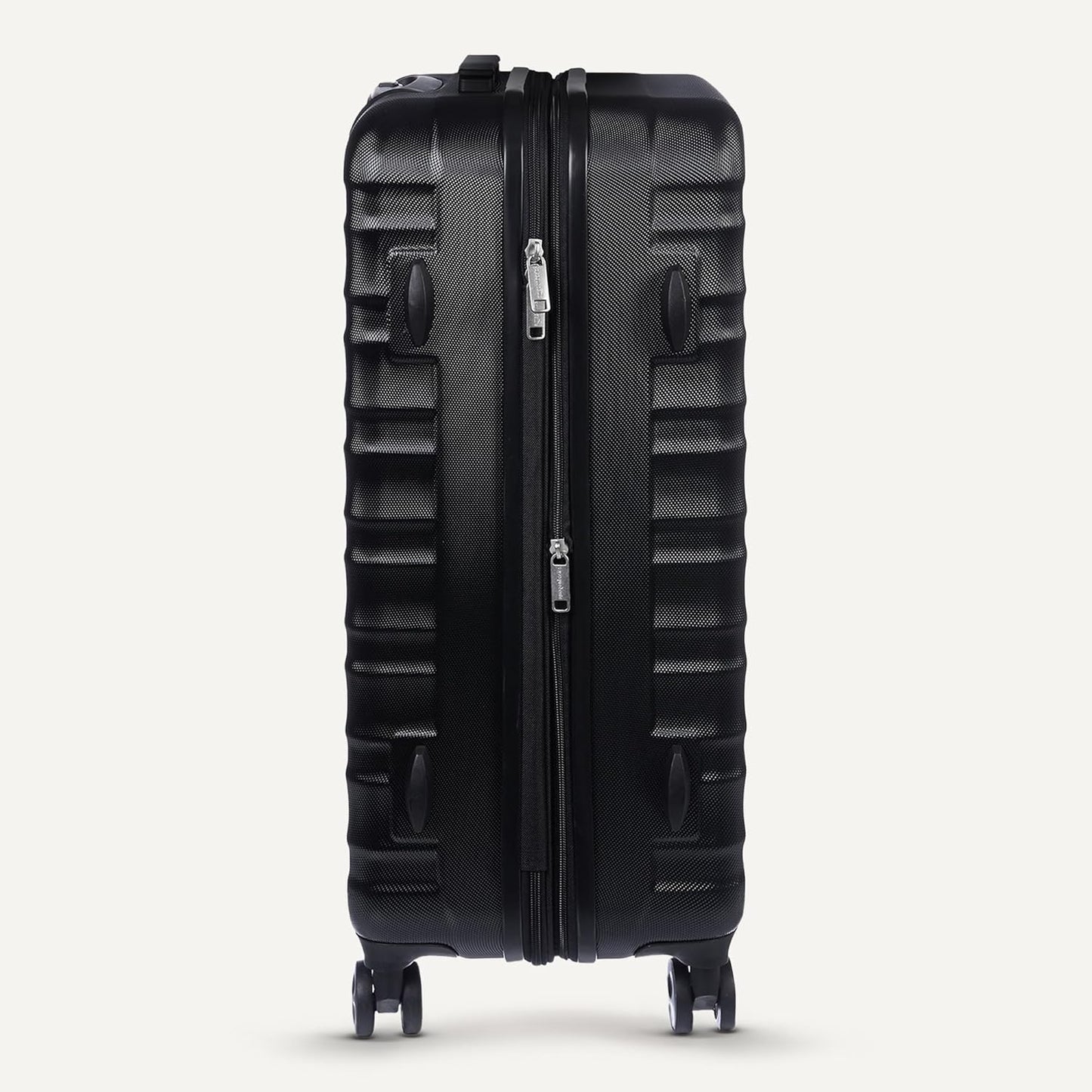 Amazon Basics 30" Hardside Large Checked Luggage, Hardshell Suitcase With Wheels, Expandable For Up to 15% More Space, With Scratch-Resistant Surface, Four Multi-directional Wheels, Black