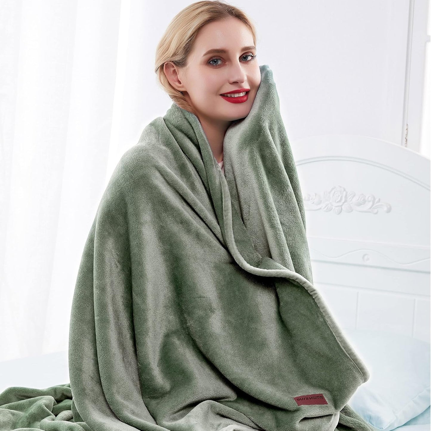 Surii Home Luxury Microfiber Flannel Blanket, Super Soft, Warm, Cozy, Fluffy, and Breathable, Perfect Throws for Bed, Couch, Sofa, for All Season Use. 350GSM Travel Size 50x60 Inches (Oliver Green)